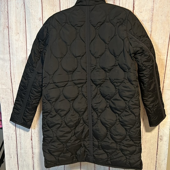 NWT J. Crew Quilted cocoon puffer with PrimaLoft size XS Tall - Picture 11 of 11